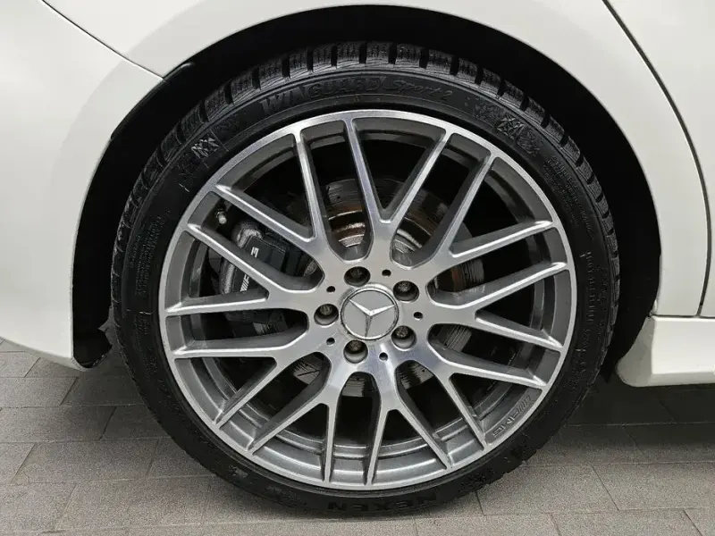 2018 Mercedes-Benz A-Класс с пробегом 107 324 км