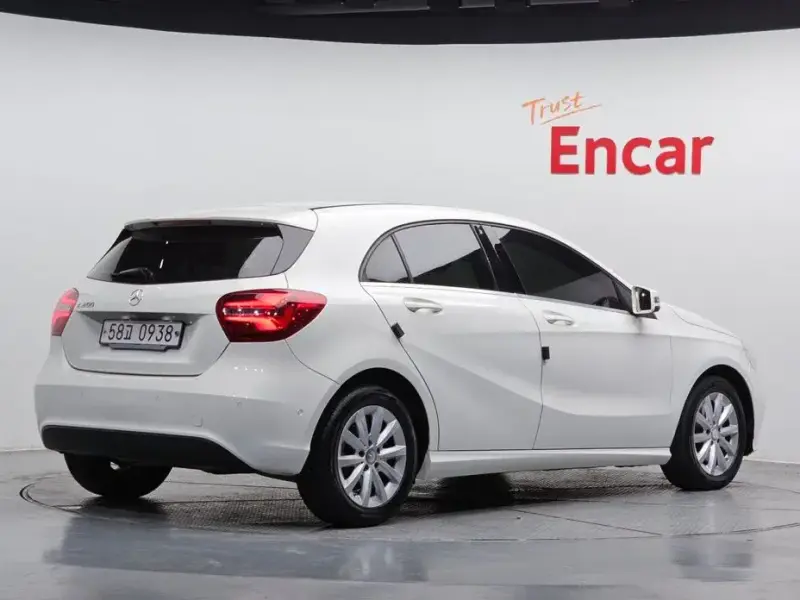 2016 Mercedes-Benz A-Класс с пробегом 56 443 км
