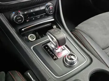 2018 Mercedes-Benz A-Класс с пробегом 107 324 км