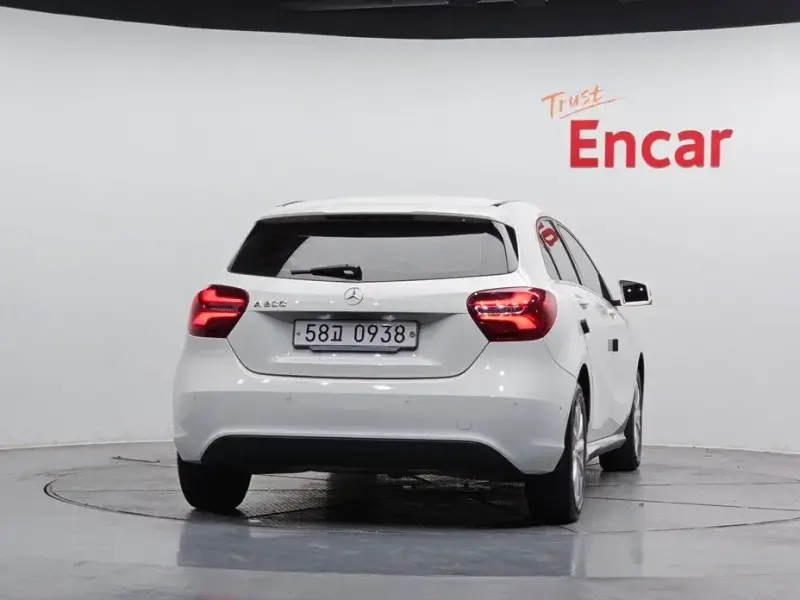 2016 Mercedes-Benz A-Класс с пробегом 56 443 км