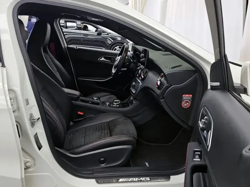 2018 Mercedes-Benz A-Класс с пробегом 107 324 км
