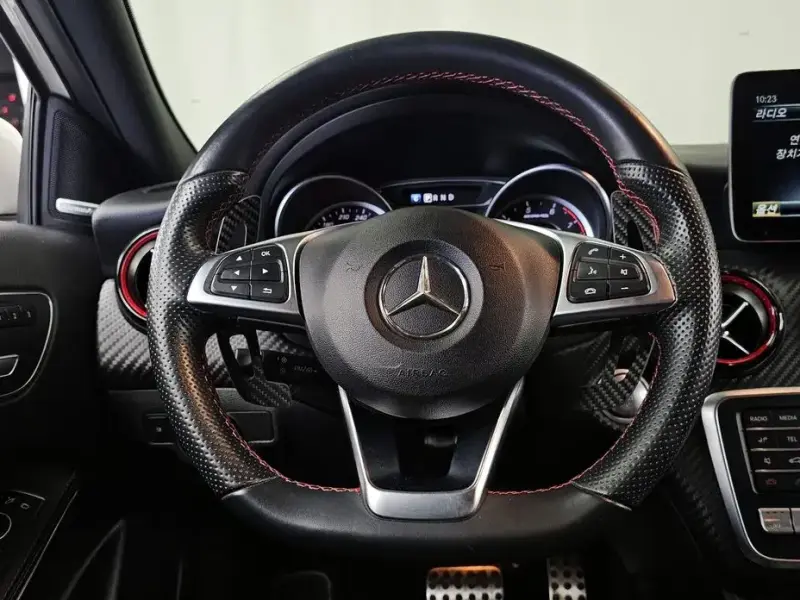 2018 Mercedes-Benz A-Класс с пробегом 107 324 км
