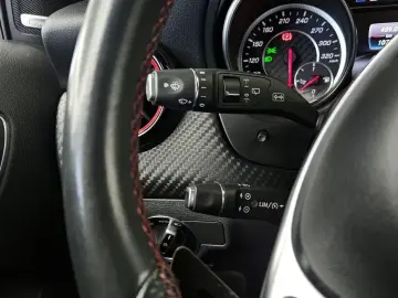 2018 Mercedes-Benz A-Класс с пробегом 107 324 км