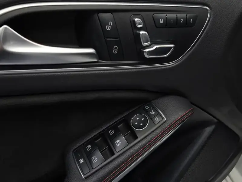 2017 Mercedes-Benz A-Класс с пробегом 68 017 км