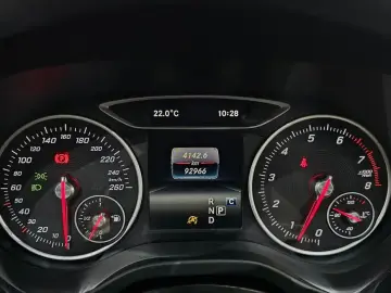 2016 Mercedes-Benz A-Класс с пробегом 92 966 км