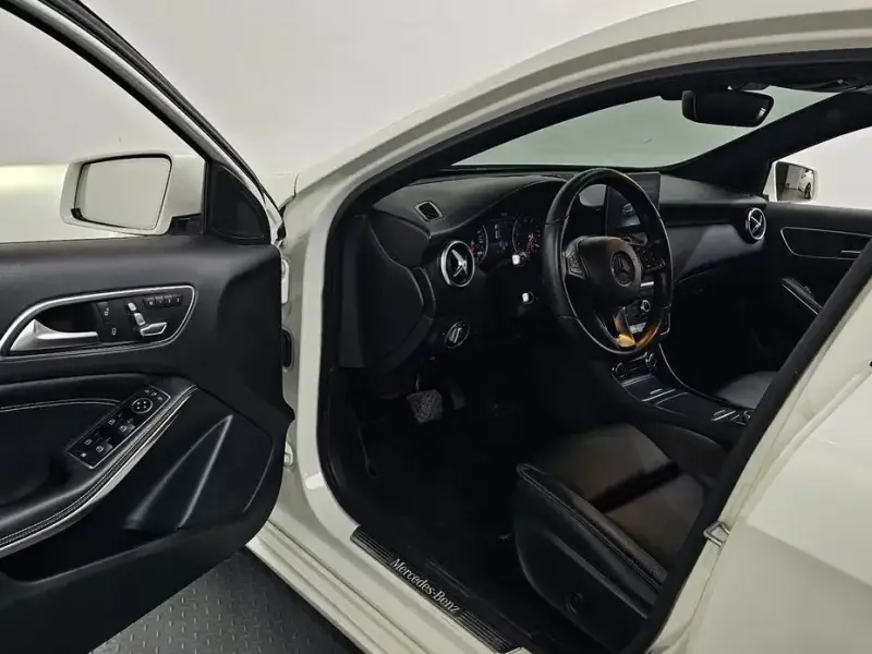 2016 Mercedes-Benz A-Класс с пробегом 92 966 км