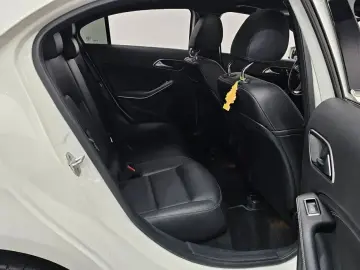 2016 Mercedes-Benz A-Класс с пробегом 92 966 км
