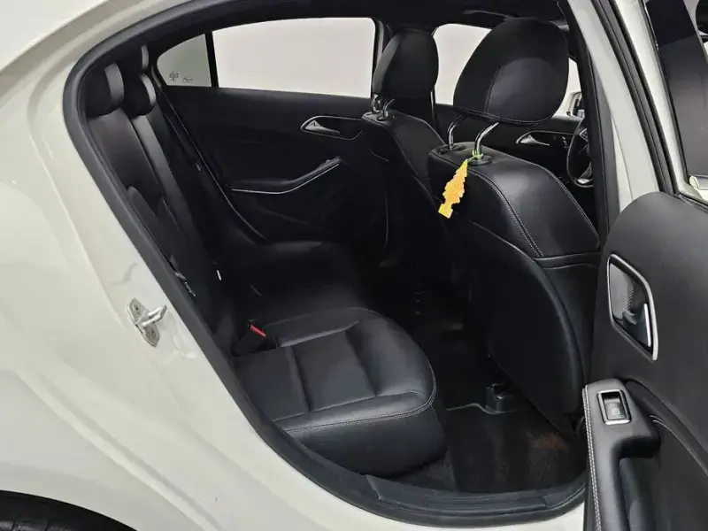 2016 Mercedes-Benz A-Класс с пробегом 92 966 км