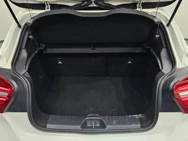 2016 Mercedes-Benz A-Класс с пробегом 92 966 км