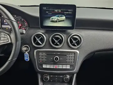 2016 Mercedes-Benz A-Класс с пробегом 49 073 км