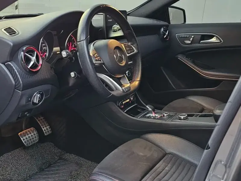 2017 Mercedes-Benz A-Класс с пробегом 87 900 км
