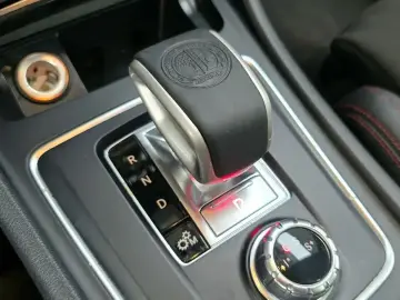 2018 Mercedes-Benz A-Класс с пробегом 114 438 км
