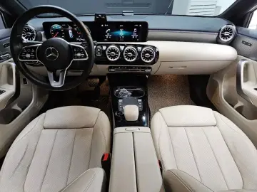 2020 Mercedes-Benz A-Класс с пробегом 108 140 км
