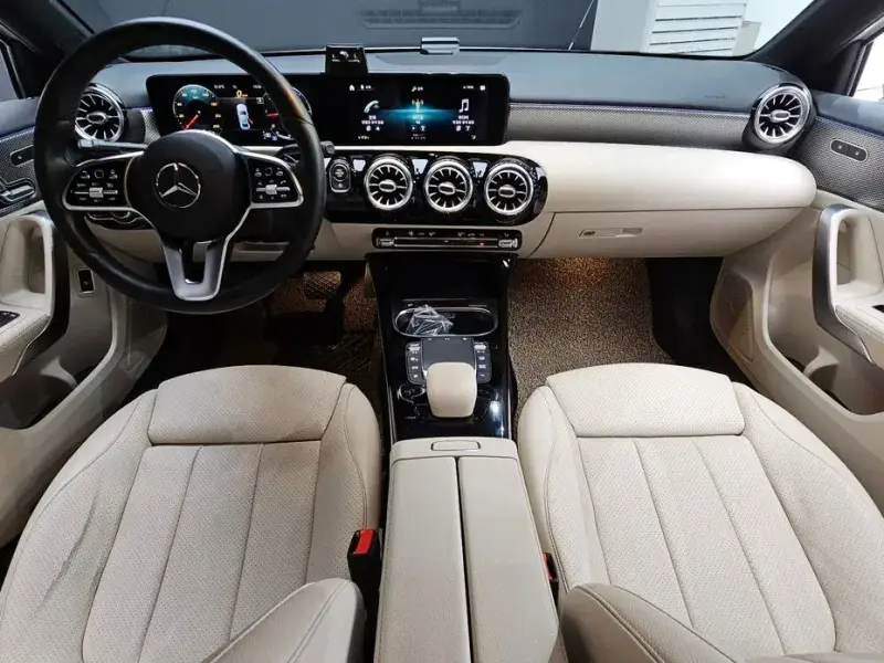 2020 Mercedes-Benz A-Класс с пробегом 108 140 км
