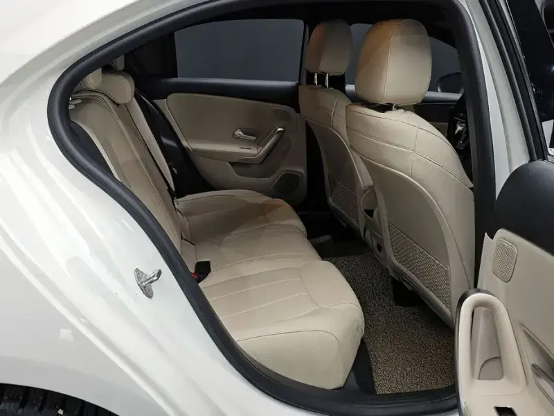 2020 Mercedes-Benz A-Класс с пробегом 108 140 км