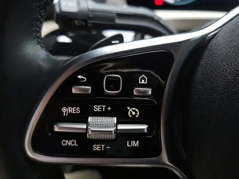 2020 Mercedes-Benz A-Класс с пробегом 108 140 км