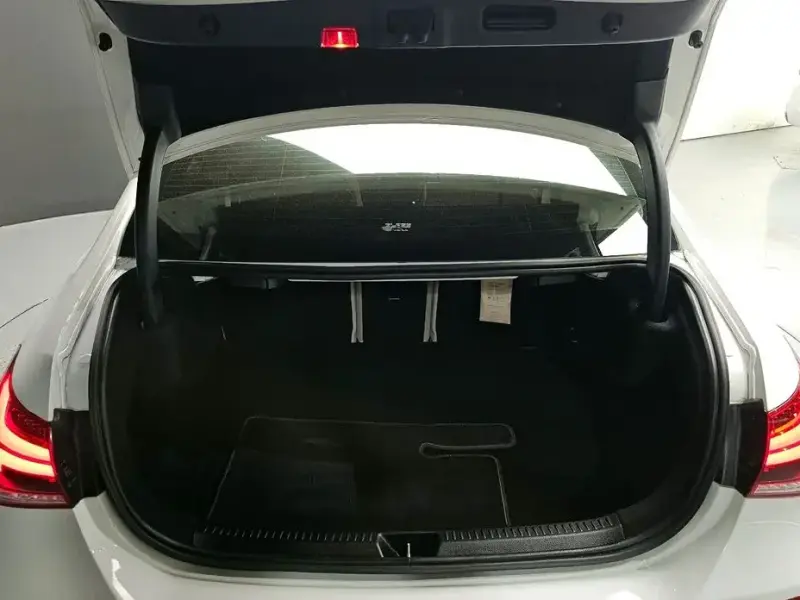 2020 Mercedes-Benz A-Класс с пробегом 108 140 км