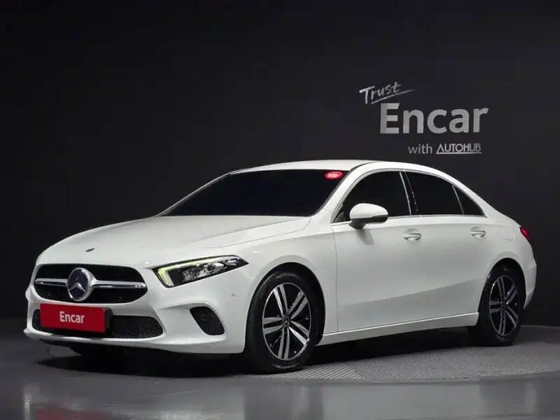 2021 Mercedes-Benz A-Класс с пробегом 83 829 км