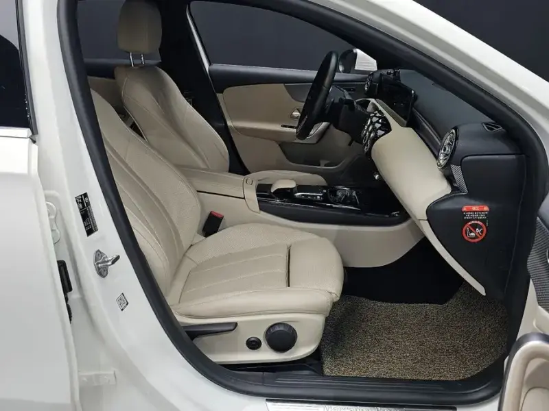 2020 Mercedes-Benz A-Класс с пробегом 108 140 км
