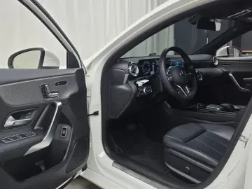 2021 Mercedes-Benz A-Класс с пробегом 83 829 км