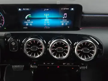2021 Mercedes-Benz A-Класс с пробегом 83 829 км