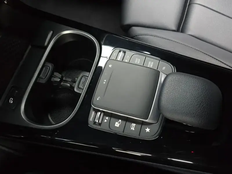 2021 Mercedes-Benz A-Класс с пробегом 83 829 км