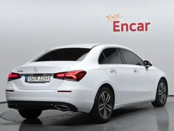 2021 Mercedes-Benz A-Класс с пробегом 21 716 км