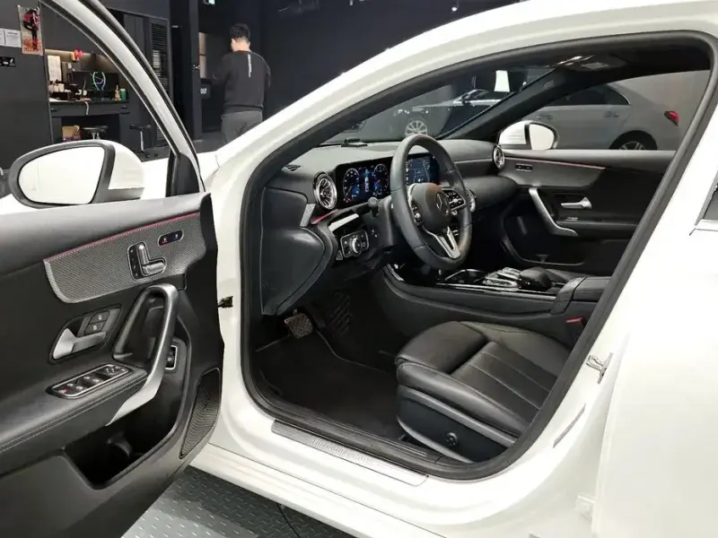 2021 Mercedes-Benz A-Класс с пробегом 21 716 км
