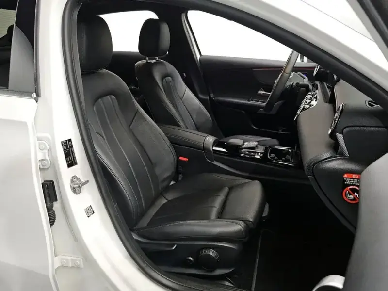 2021 Mercedes-Benz A-Класс с пробегом 21 716 км