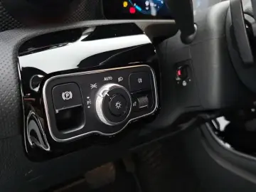 2021 Mercedes-Benz A-Класс с пробегом 21 716 км