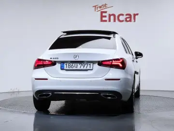 2022 Mercedes-Benz A-Класс с пробегом 50 736 км
