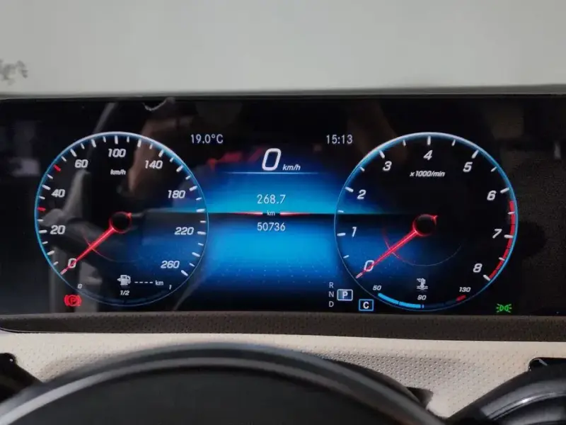 2022 Mercedes-Benz A-Класс с пробегом 50 736 км