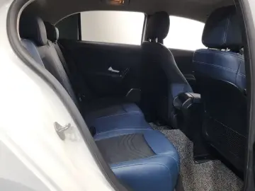 2019 Mercedes-Benz A-Класс с пробегом 63 928 км