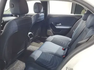 2019 Mercedes-Benz A-Класс с пробегом 63 928 км
