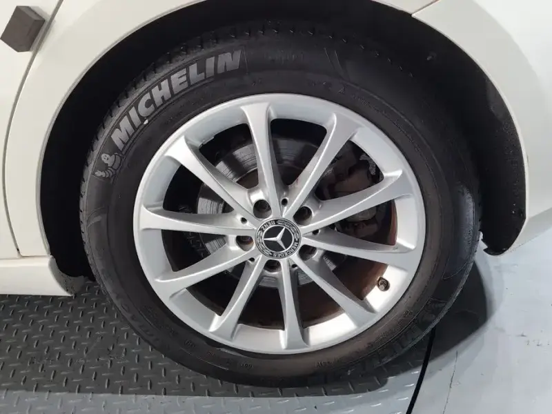 2019 Mercedes-Benz A-Класс с пробегом 63 928 км