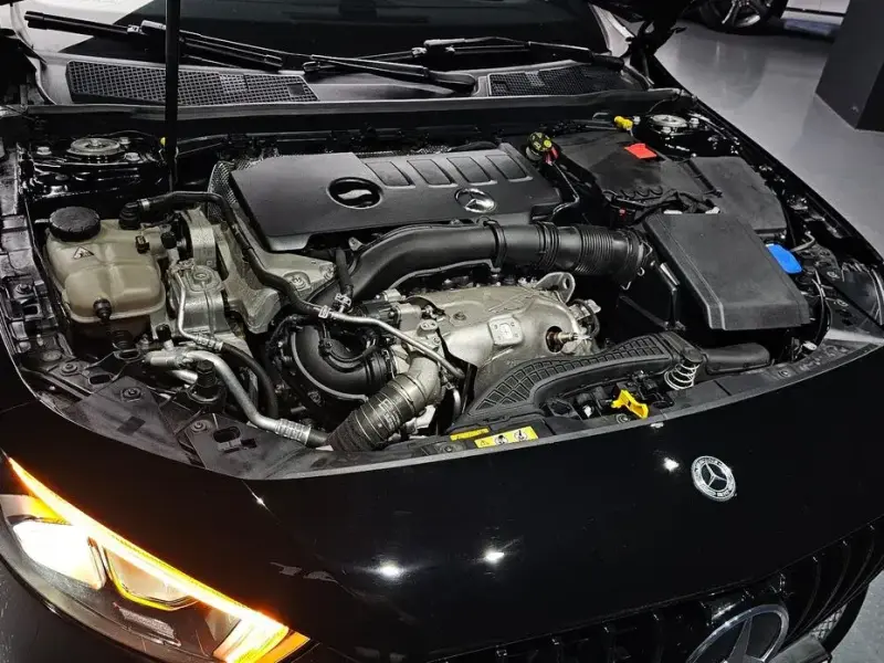 2021 Mercedes-Benz A-Класс с пробегом 33 896 км