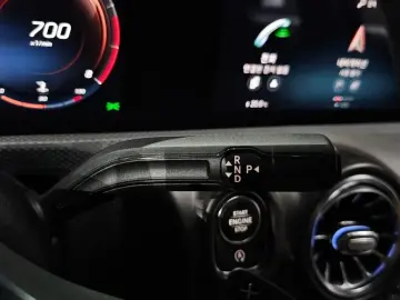 2021 Mercedes-Benz A-Класс с пробегом 33 896 км