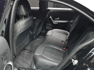 2021 Mercedes-Benz A-Класс с пробегом 33 896 км