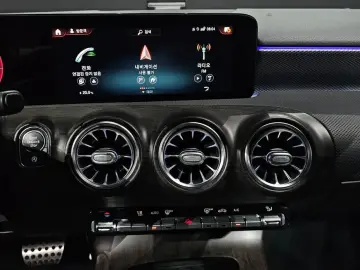 2021 Mercedes-Benz A-Класс с пробегом 33 896 км