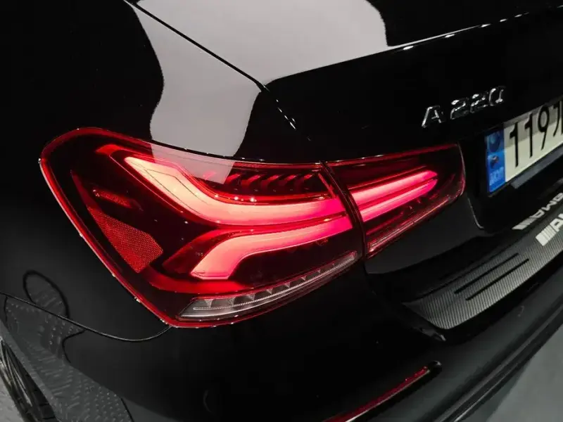 2021 Mercedes-Benz A-Класс с пробегом 33 896 км