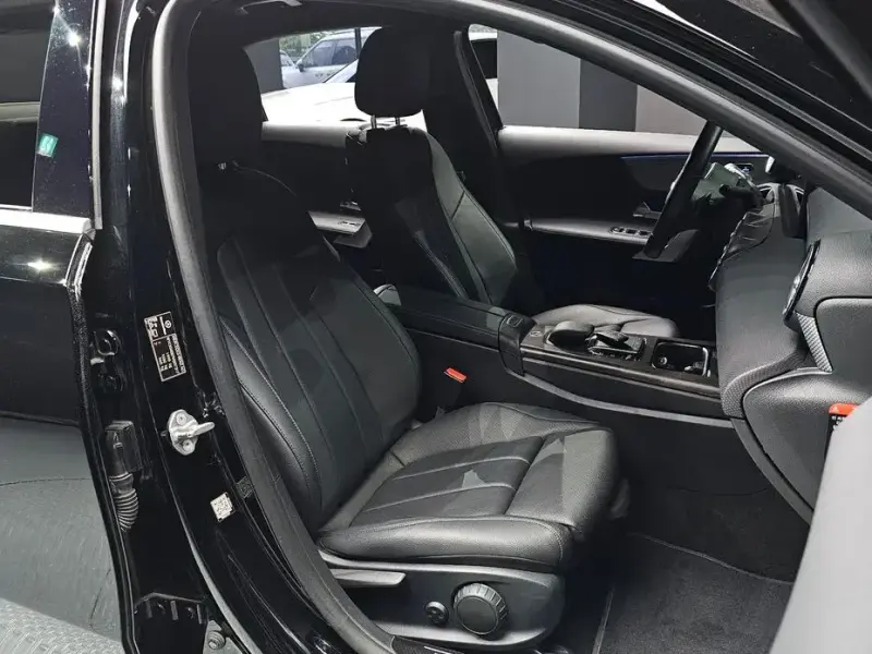 2021 Mercedes-Benz A-Класс с пробегом 33 896 км