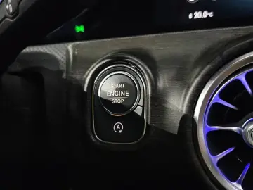2021 Mercedes-Benz A-Класс с пробегом 33 896 км