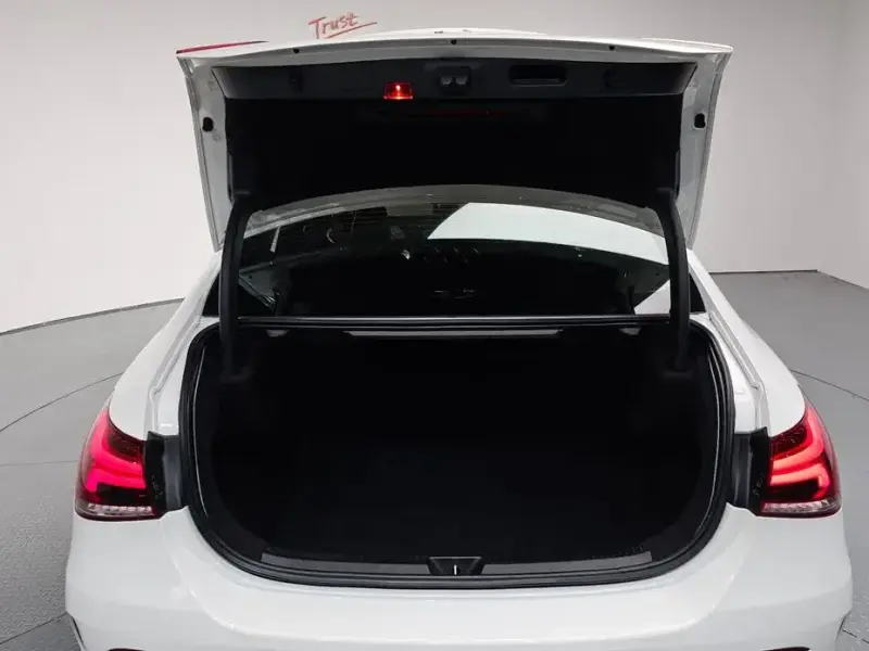 2020 Mercedes-Benz A-Класс с пробегом 55 786 км