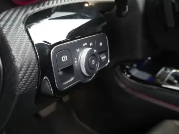 2020 Mercedes-Benz A-Класс с пробегом 42 368 км