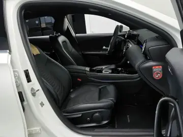 2020 Mercedes-Benz A-Класс с пробегом 57 955 км