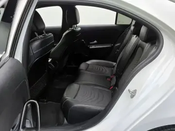 2020 Mercedes-Benz A-Класс с пробегом 57 955 км