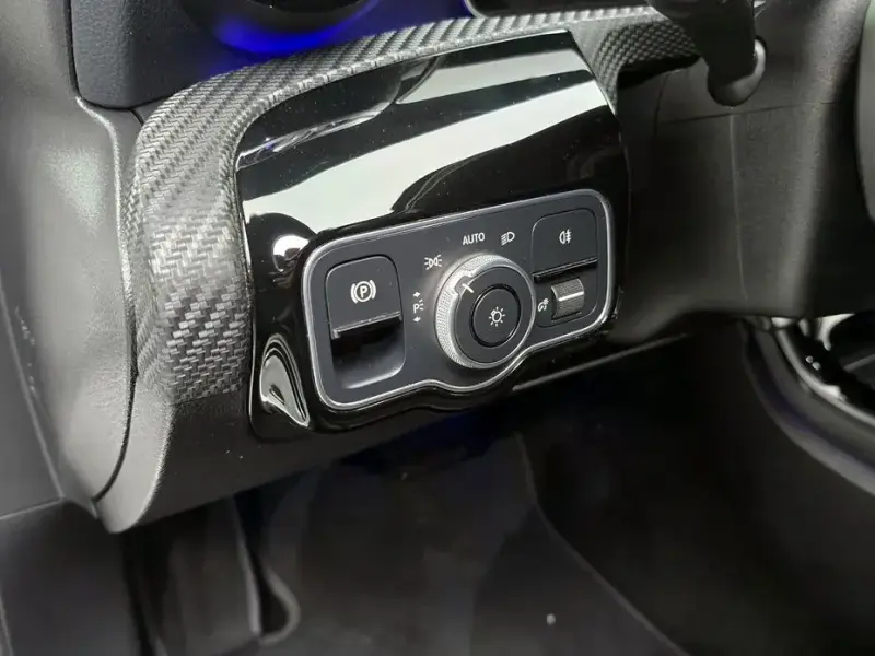 2020 Mercedes-Benz A-Класс с пробегом 57 955 км