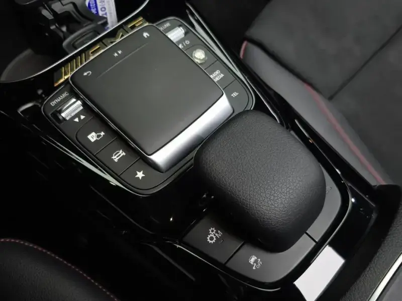 2021 Mercedes-Benz A-Класс с пробегом 54 548 км