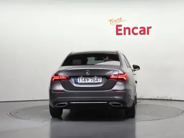 2021 Mercedes-Benz A-Класс с пробегом 76 200 км