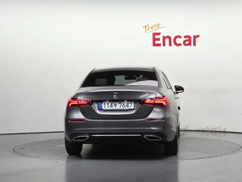2021 Mercedes-Benz A-Класс с пробегом 76 200 км